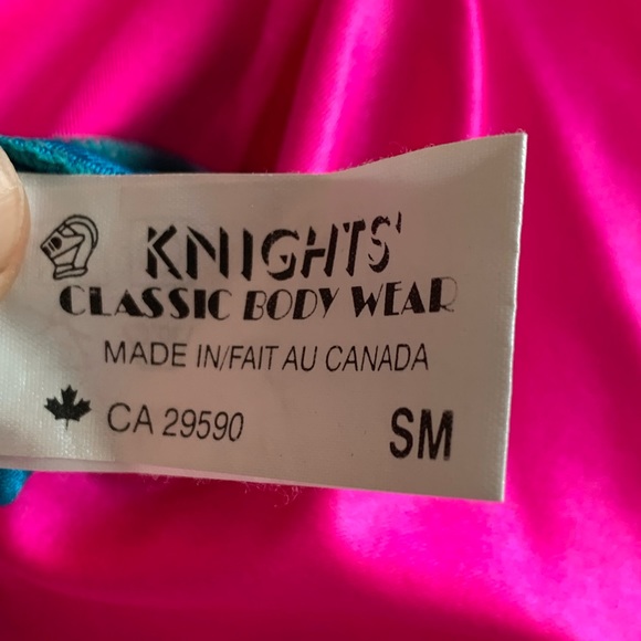 Retro 80’s bicycle suit.  Neon pink one piece - Picture 4 of 5